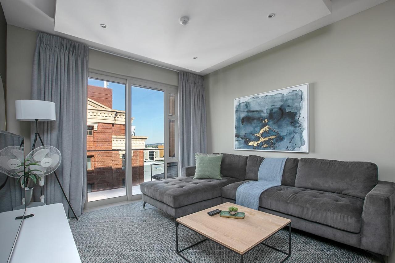 The Serviced Apartment Collection At The Tyrwhitt Rosebank Johannesburg Buitenkant foto