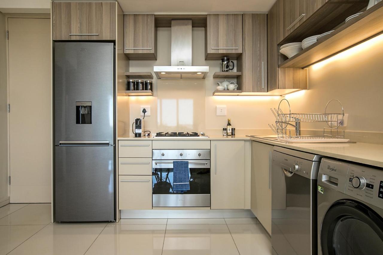 The Serviced Apartment Collection At The Tyrwhitt Rosebank Johannesburg Buitenkant foto